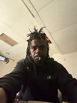 Snapshot of 3l3bbc chatting on March 22, 11:57 am 3l3bbc online show from March 22, 11:57 am