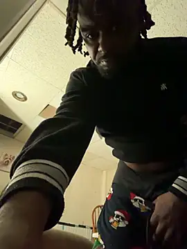 Snapshot of 3l3bbc chatting on April 2, 12:14 pm 3l3bbc online show from April 2, 12:14 pm