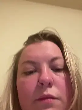 Jewelsbby93 online show from March 14, 8:53 am