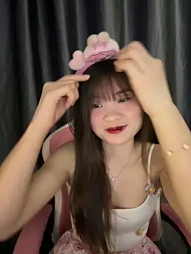 Cum-withyou online show from May 3, 5:19 pm