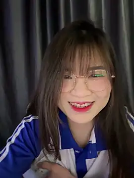 Cum-withyou online show from May 4, 6:53 am