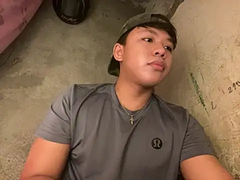 urasianrey online show from March 28, 5:34 pm