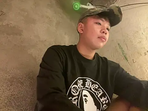 urasianrey online show from April 3, 5:00 pm