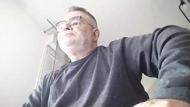 oura online show from March 16, 6:39 am