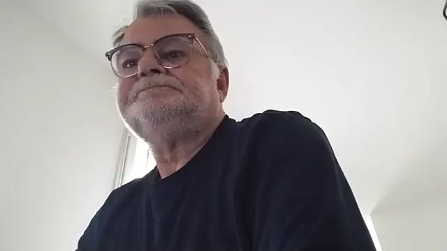 oura online show from May 17, 7:17 am