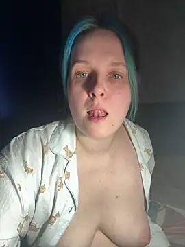 Snapshot of HubbaBaby chatting on March 31, 8:53 pm HubbaBaby online show from March 31, 8:53 pm