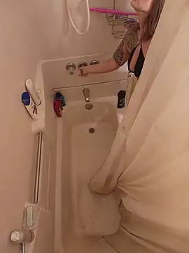 Snapshot of NicolePearl chatting on March 19, 1:09 am NicolePearl online show from March 19, 1:09 am