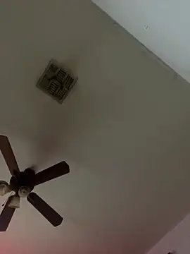 Snapshot of Sexyasscedes chatting on March 19, 2:59 am Sexyasscedes online show from March 19, 2:59 am