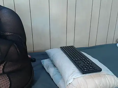 BootyDarkEbony online show from March 24, 8:47 pm