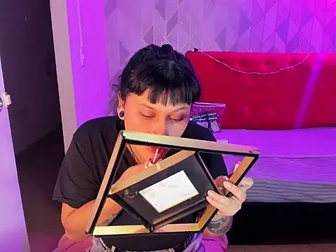 brunne eva online show from March 13, 3:24 am