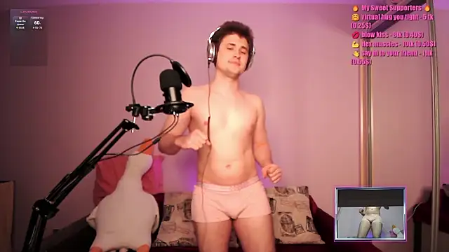 Snapshot of SweatyJay chatting on March 26, 3:28 pm SweatyJay online show from March 26, 3:28 pm