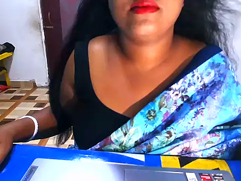 Snapshot of IamRiva chatting on March 19, 10:47 pm IamRiva online show from March 19, 10:47 pm