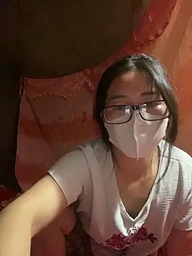 Nana-cute- online show from April 2, 3:20 pm