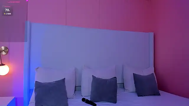 Snapshot of luna_veega chatting on April 3, 7:34 pm luna veega online show from April 3, 7:34 pm