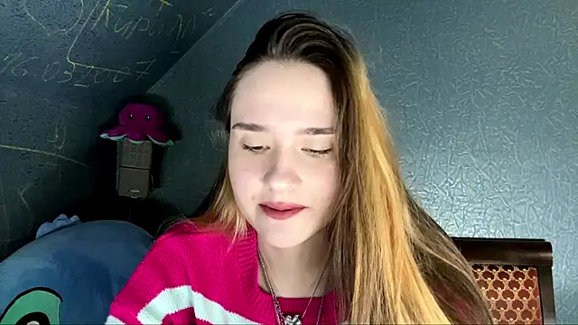 CarmelaLiebherr online show from March 19, 4:11 pm