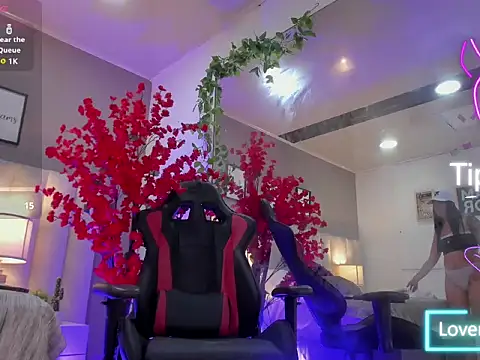 aniie rouse online show from March 20, 8:03 pm