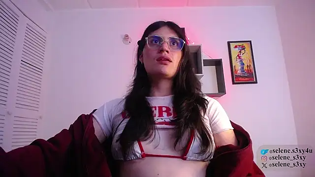 selene cutie online show from March 25, 11:00 pm