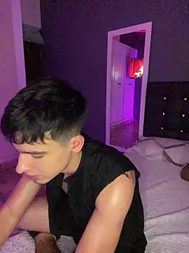 Snapshot of david_osorio chatting on March 22, 12:03 am david osorio online show from March 22, 12:03 am