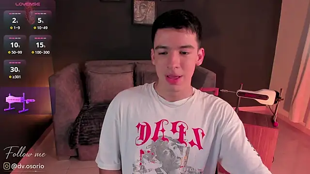 david osorio online show from May 9, 8:25 pm