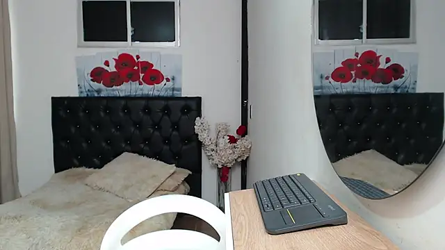 Tamar4 f00x online show from May 7, 12:54 pm