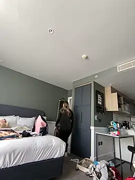 Snapshot of Ameliaxoxoo chatting on April 2, 2:47 pm Ameliaxoxoo online show from April 2, 2:47 pm