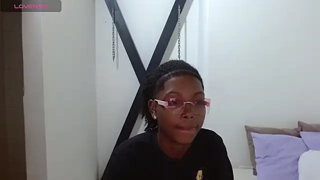 Snapshot of Naomi_Street chatting on March 24, 2:22 pm Naomi Street online show from March 24, 2:22 pm