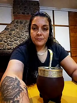 Snapshot of pareja-ma chatting on April 7, 4:24 am pareja-ma online show from April 7, 4:24 am