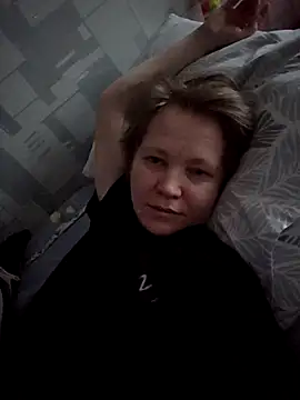 Snapshot of _LOLA-LOLA_ chatting on April 17, 3:04 pm LOLA-LOLA online show from April 17, 3:04 pm