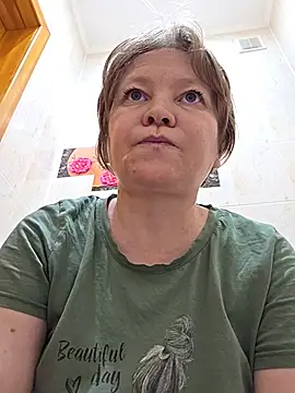 Snapshot of _LOLA-LOLA_ chatting on May 21, 1:18 pm LOLA-LOLA online show from May 21, 1:18 pm