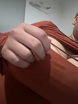 Snapshot of AlanaArabic chatting on March 27, 12:38 pm AlanaArabic online show from March 27, 12:38 pm