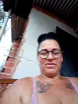 Snapshot of tugordita-hot chatting on April 15, 10:21 pm tugordita-hot online show from April 15, 10:21 pm