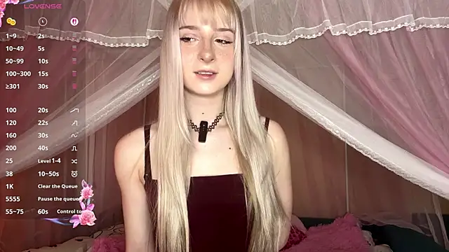 OnlyEva1 online show from April 1, 8:59 am