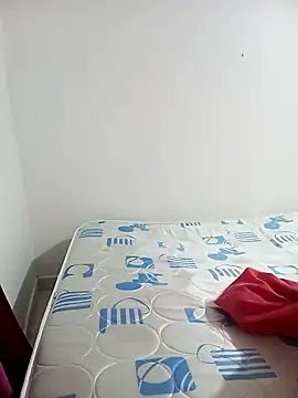 Snapshot of TabooAngel17 chatting on April 4, 8:50 pm TabooAngel17 online show from April 4, 8:50 pm