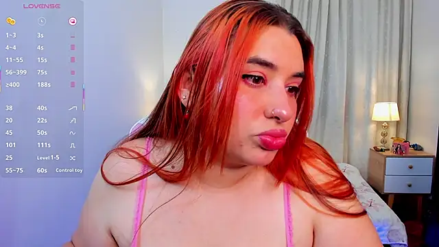 leidydrip  online show from March 17, 3:44 am