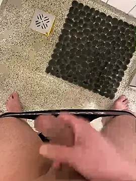 Snapshot of Alex_Sex_Adict chatting on April 2, 10:13 am Alex Sex Adict online show from April 2, 10:13 am