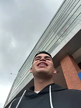 prince tomasxx online show from April 4, 4:26 pm