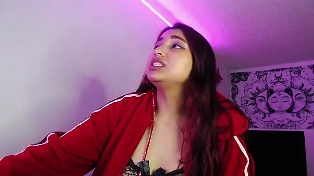 Snapshot of lava_girl3 chatting on April 2, 6:33 am lava girl3 online show from April 2, 6:33 am