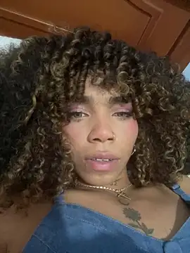 Snapshot of AkiraMoon33 chatting on March 31, 8:20 pm AkiraMoon33 online show from March 31, 8:20 pm