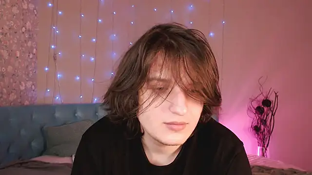 Snapshot of delalex chatting on March 17, 8:45 pm delalex online show from March 17, 8:45 pm