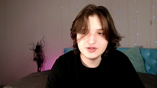 Snapshot of delalex chatting on March 24, 8:14 pm delalex online show from March 24, 8:14 pm