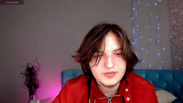 Snapshot of delalex chatting on April 3, 2:42 am delalex online show from April 3, 2:42 am