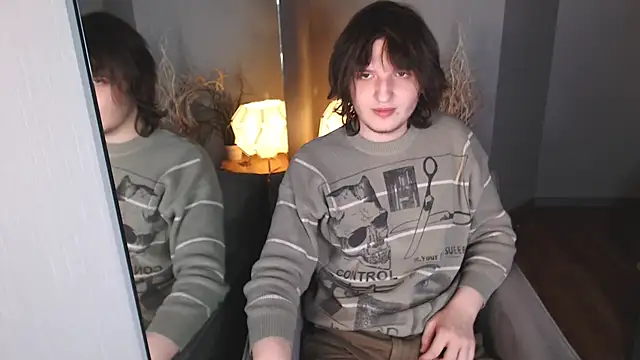 delalex online show from May 14, 10:16 pm