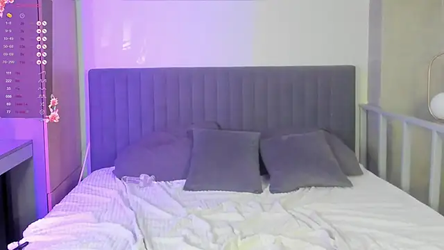 limen kiss online show from March 29, 1:33 pm