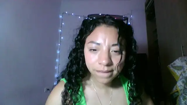 nataliesweet 22 online show from April 10, 12:27 am