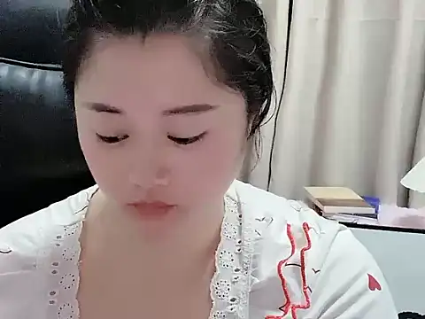 sisibaby20266 online show from May 6, 2:29 am