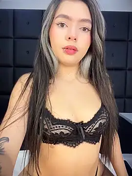 LolliePopsXXX online show from May 9, 1:05 pm