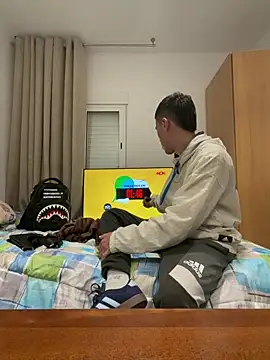 borisito777 online show from March 18, 8:12 pm