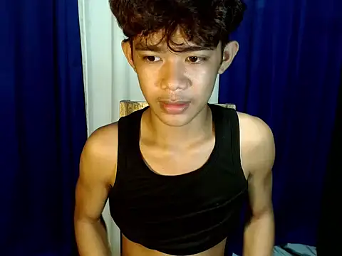 Snapshot of boynextdoorjosh chatting on March 23, 5:22 am boynextdoorjosh online show from March 23, 5:22 am