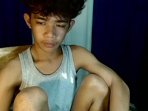 Snapshot of boynextdoorjosh chatting on March 24, 7:02 am boynextdoorjosh online show from March 24, 7:02 am