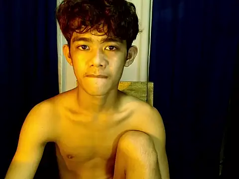 Snapshot of boynextdoorjosh chatting on March 25, 6:19 am boynextdoorjosh online show from March 25, 6:19 am